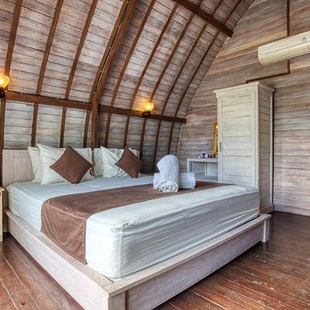 Megaland Bungalow Batununggul エクステリア 写真