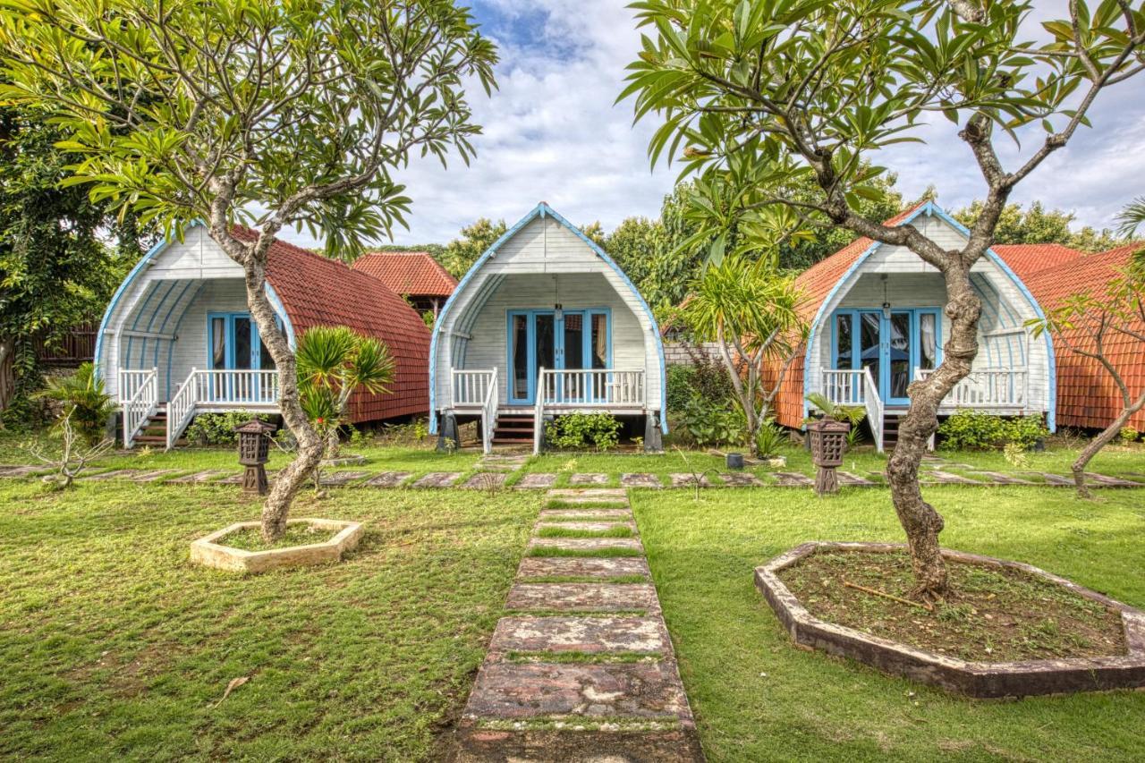 Megaland Bungalow Batununggul エクステリア 写真