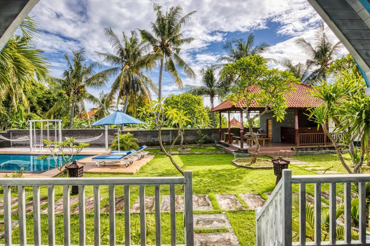 Megaland Bungalow Batununggul エクステリア 写真