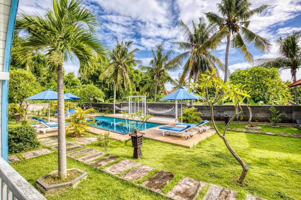 Megaland Bungalow Batununggul エクステリア 写真
